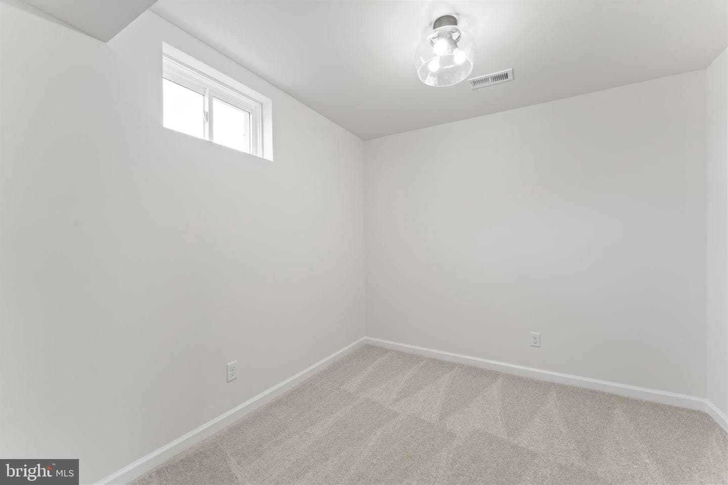 111 Fairway Drive photo 39