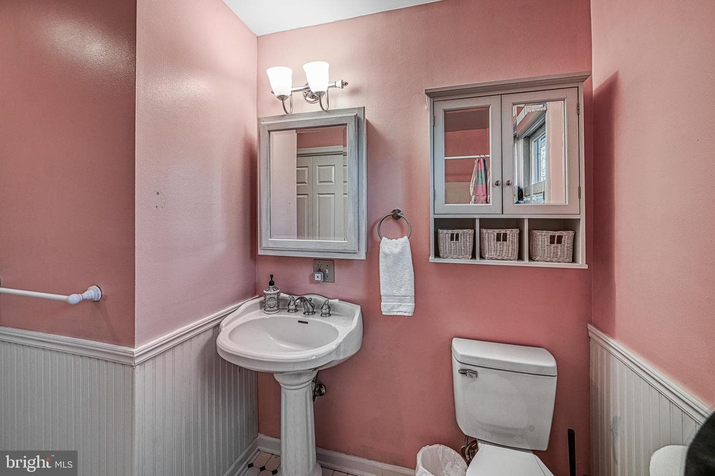 75 Edgewood Drive photo 24