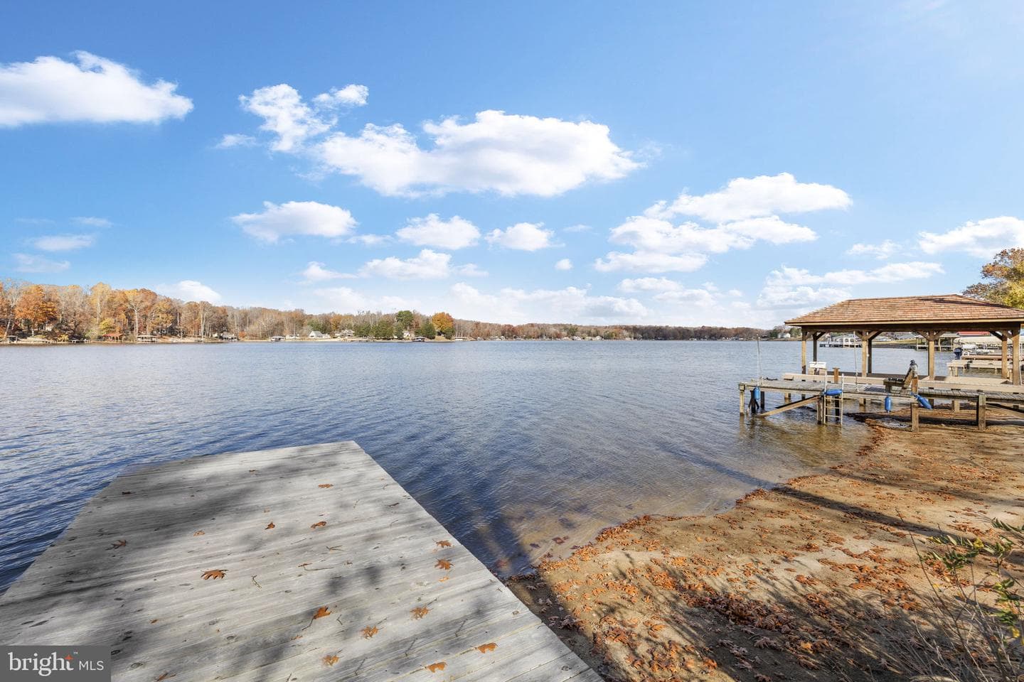 1262 S Lakeshore Drive photo 6