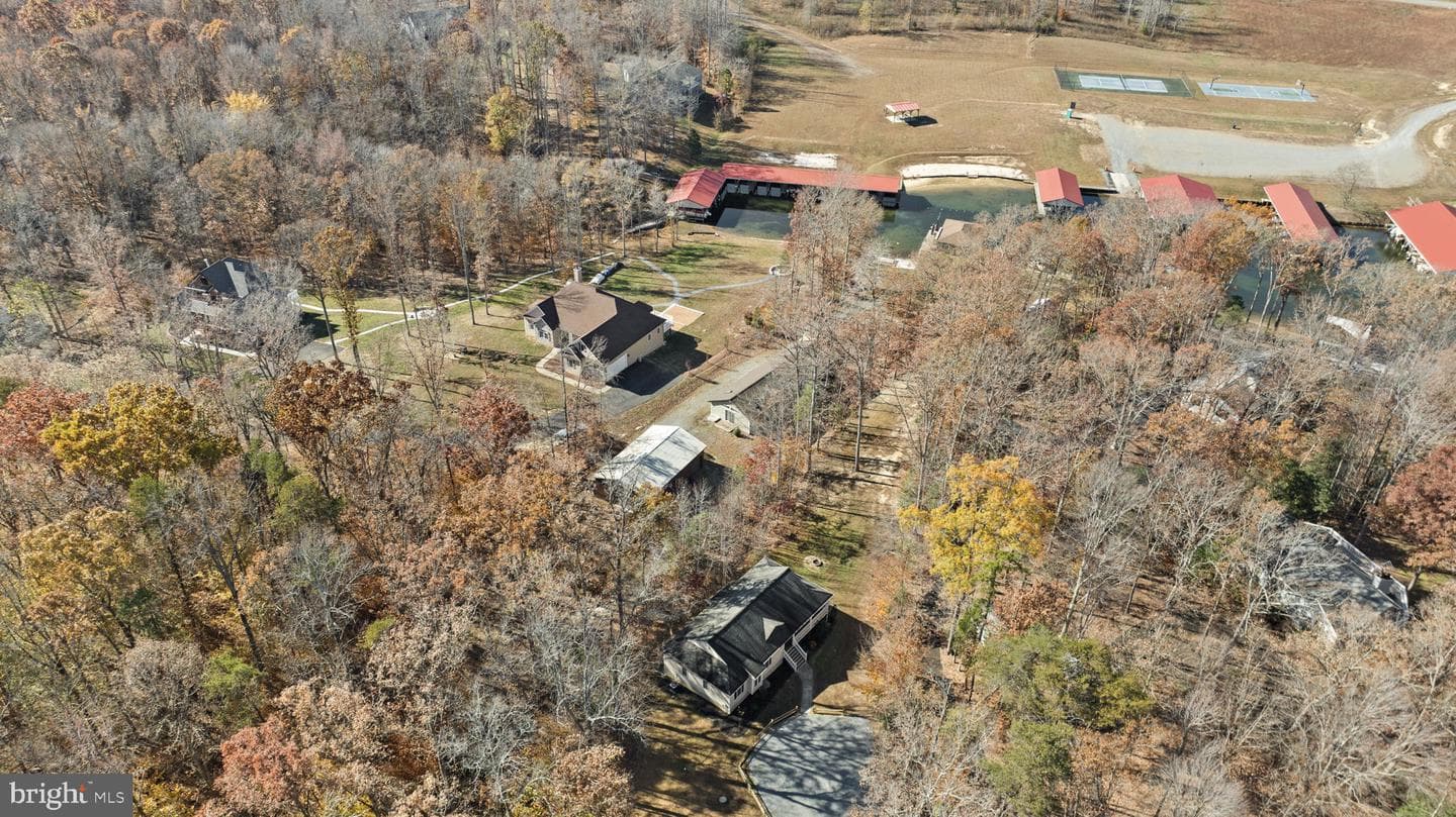 14 Oak Road photo 67