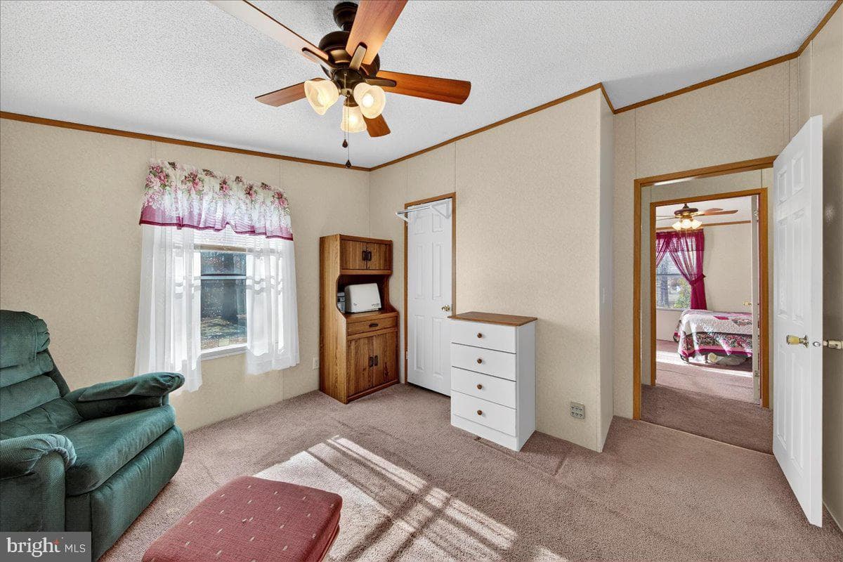 220 Chalklevel Road photo 55