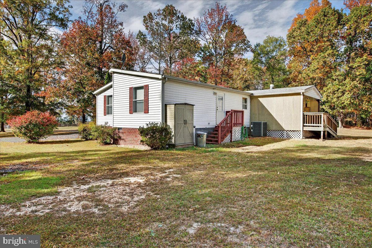220 Chalklevel Road photo 6