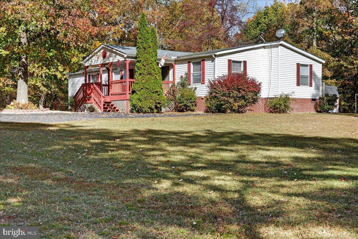 220 Chalklevel Road photo 8