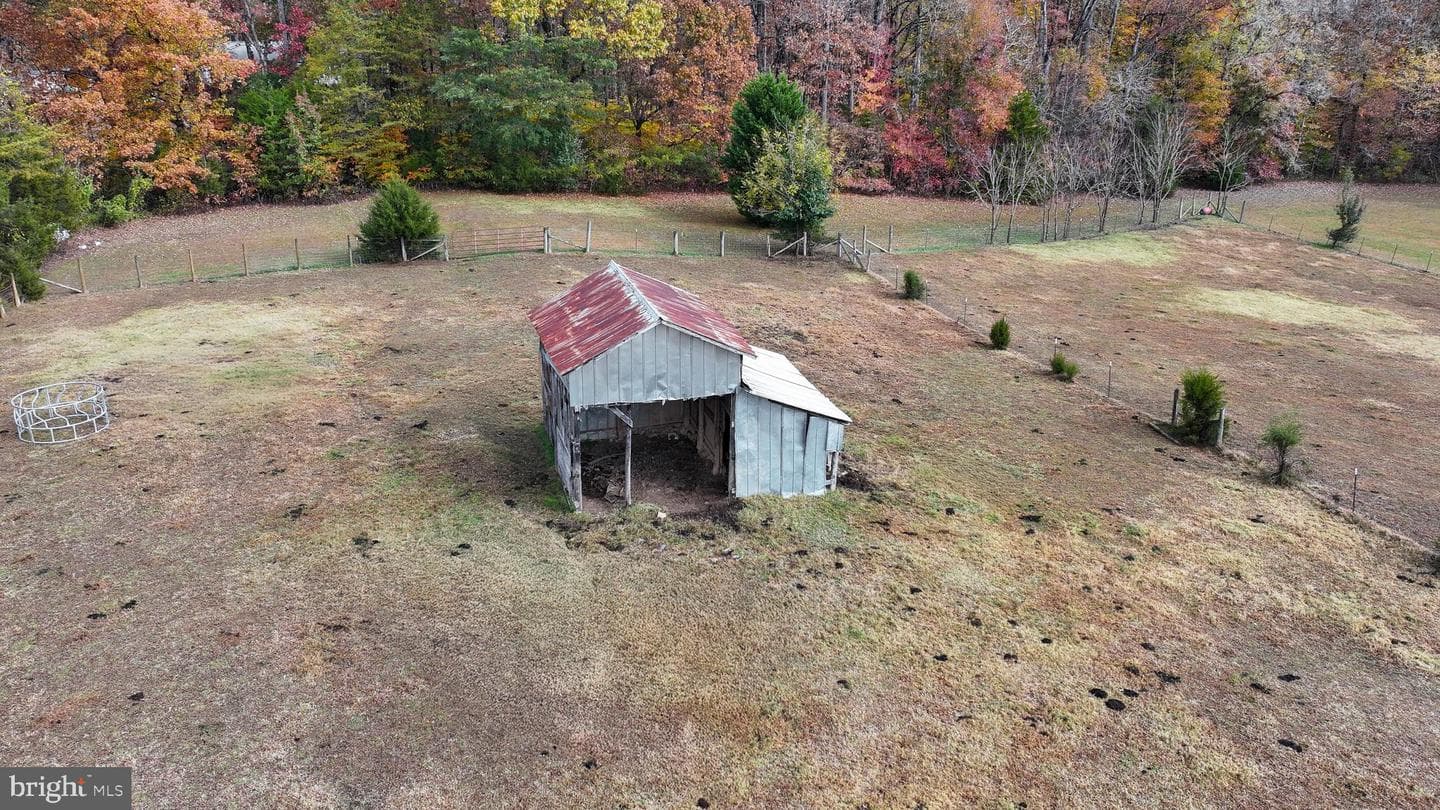 464 Belsches Road photo 4