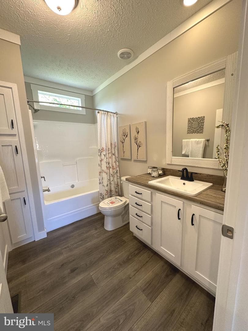 104 Henson Avenue photo 22