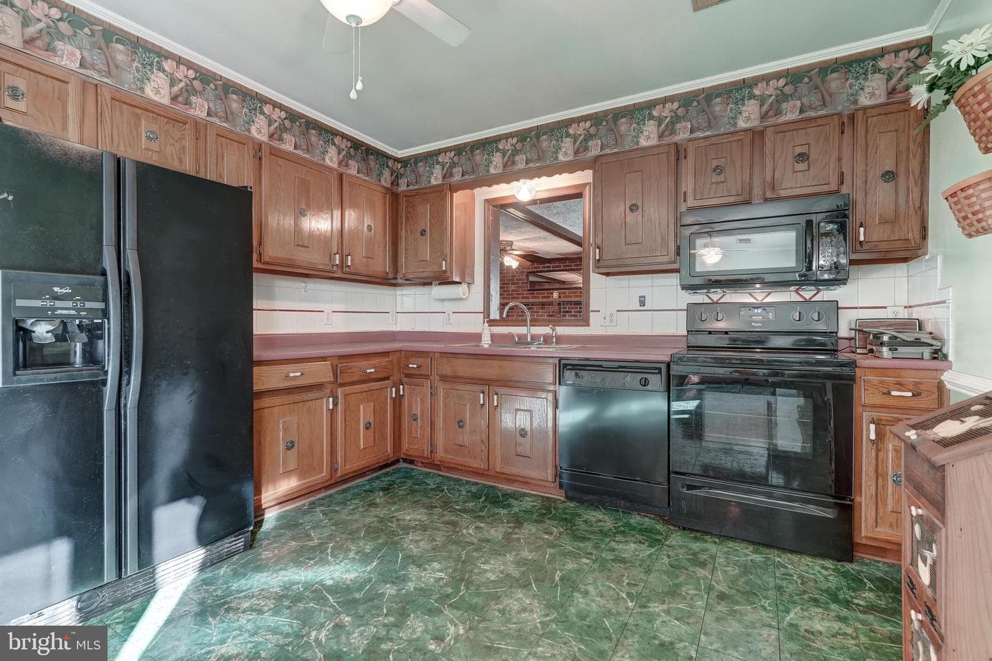 209 Walnut Woods Drive photo 10