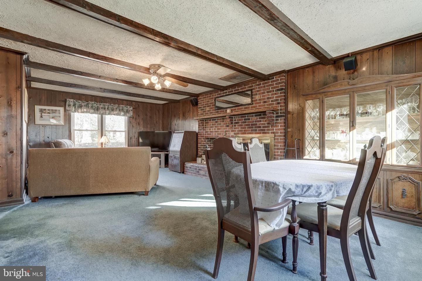 209 Walnut Woods Drive photo 19