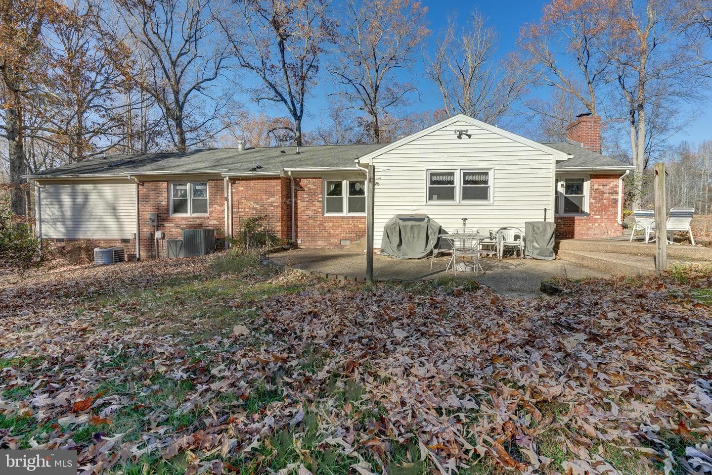 209 Walnut Woods Drive photo 35