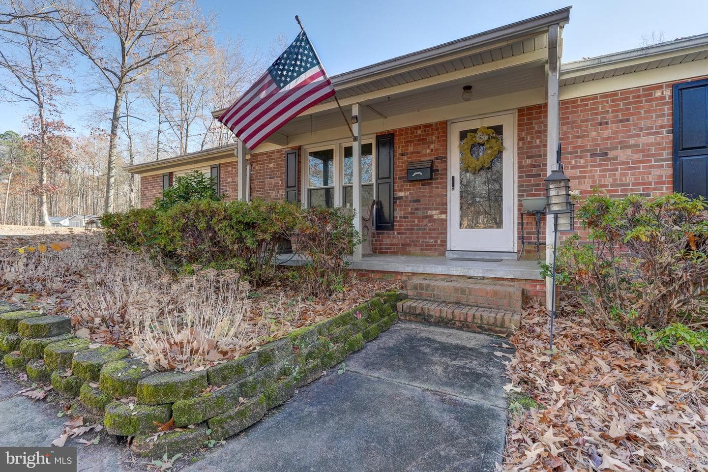 209 Walnut Woods Drive photo 5