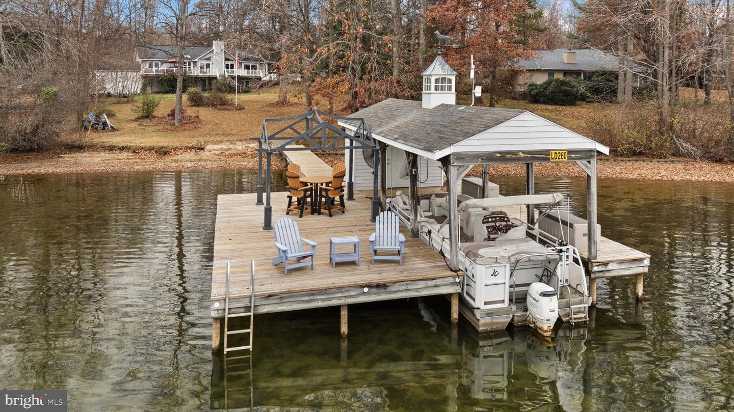778 Overton Drive photo 4