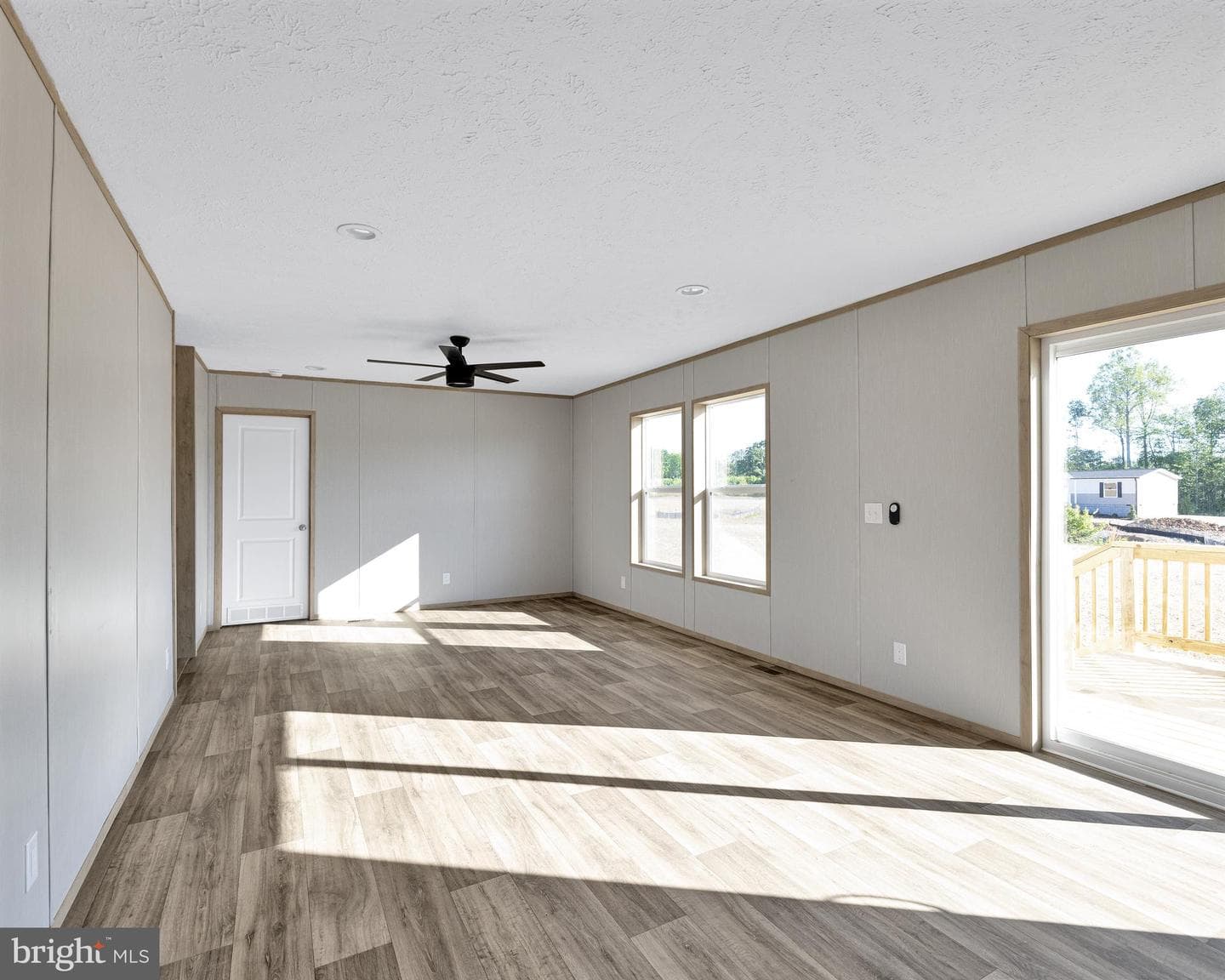 309 Moorefield Road photo 9
