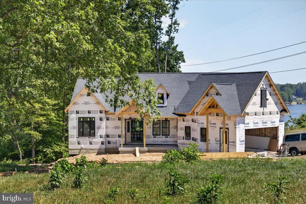 208 Anderson Way photo 4