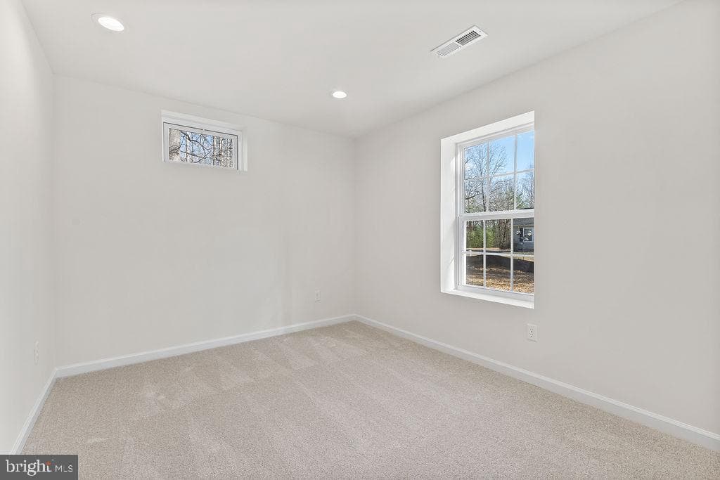 512 Cedar Hill Rd photo 37
