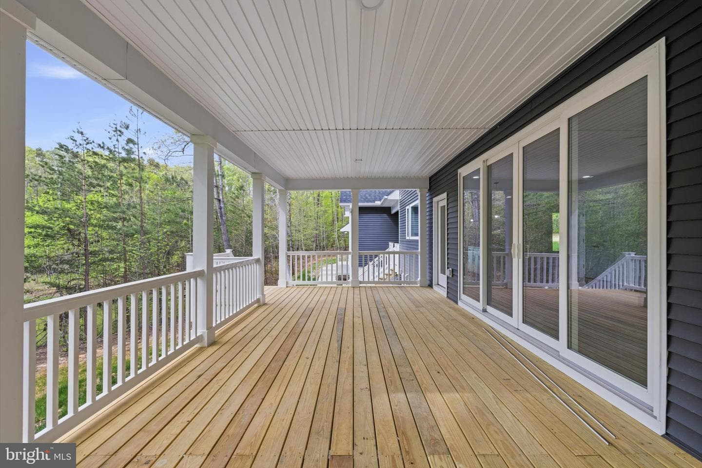 515 Noahs Landing Drive photo 12
