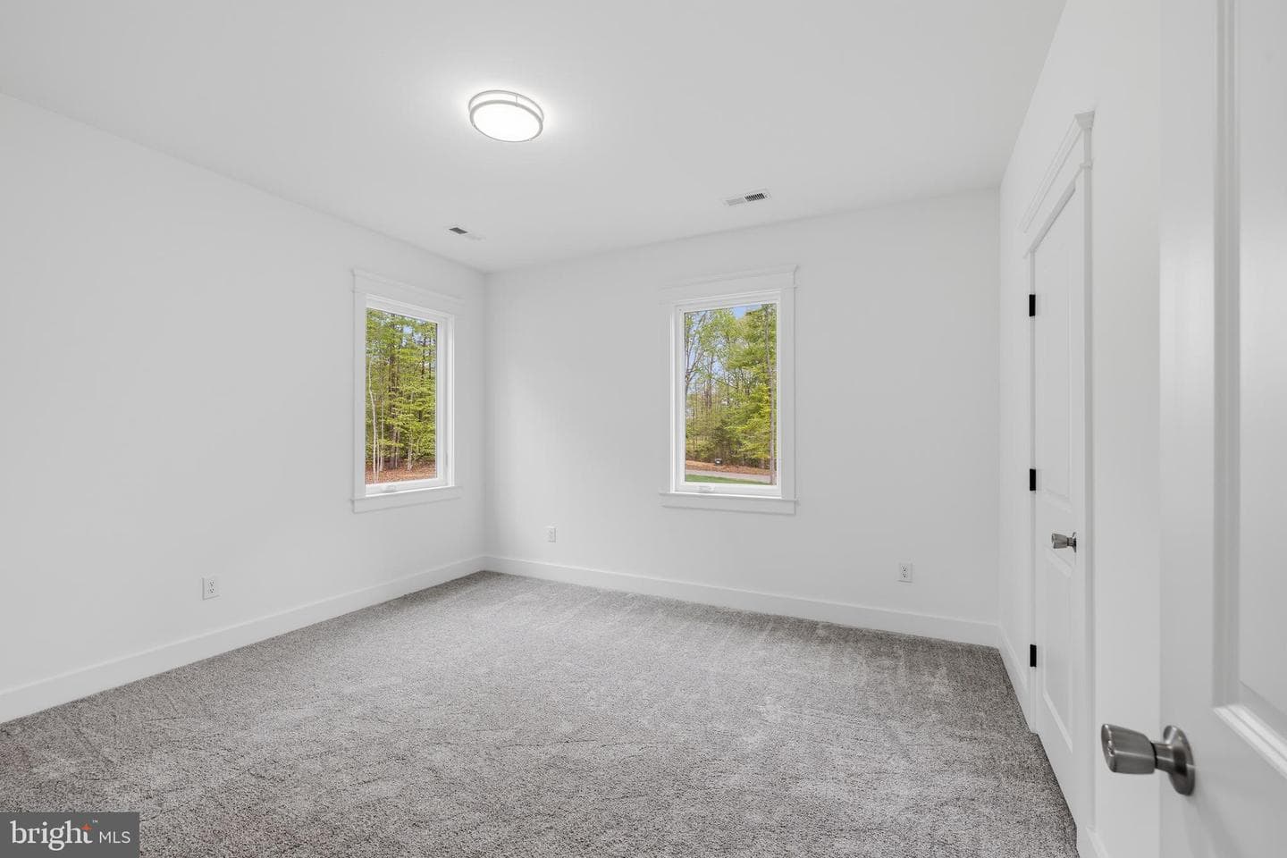 515 Noahs Landing Drive photo 38