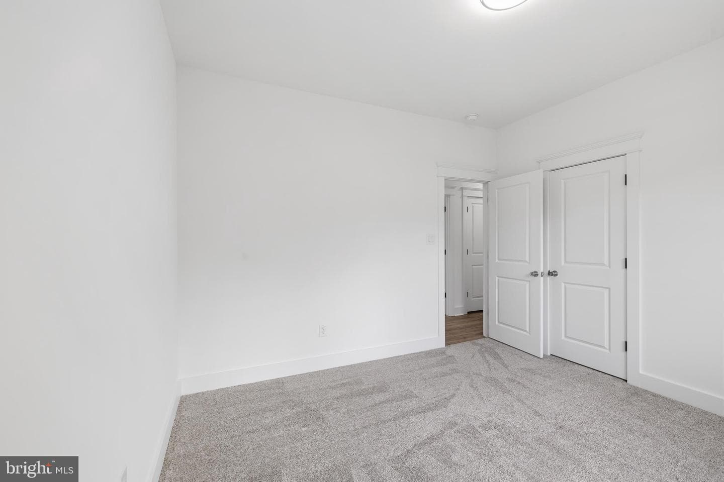 515 Noahs Landing Drive photo 41