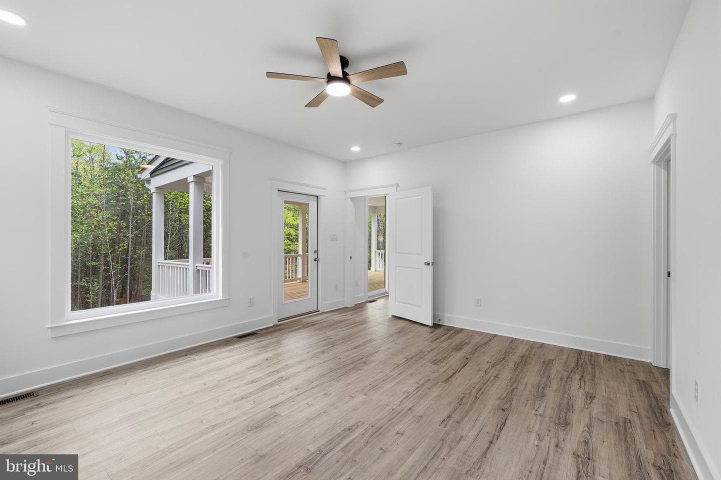 515 Noahs Landing Drive photo 53
