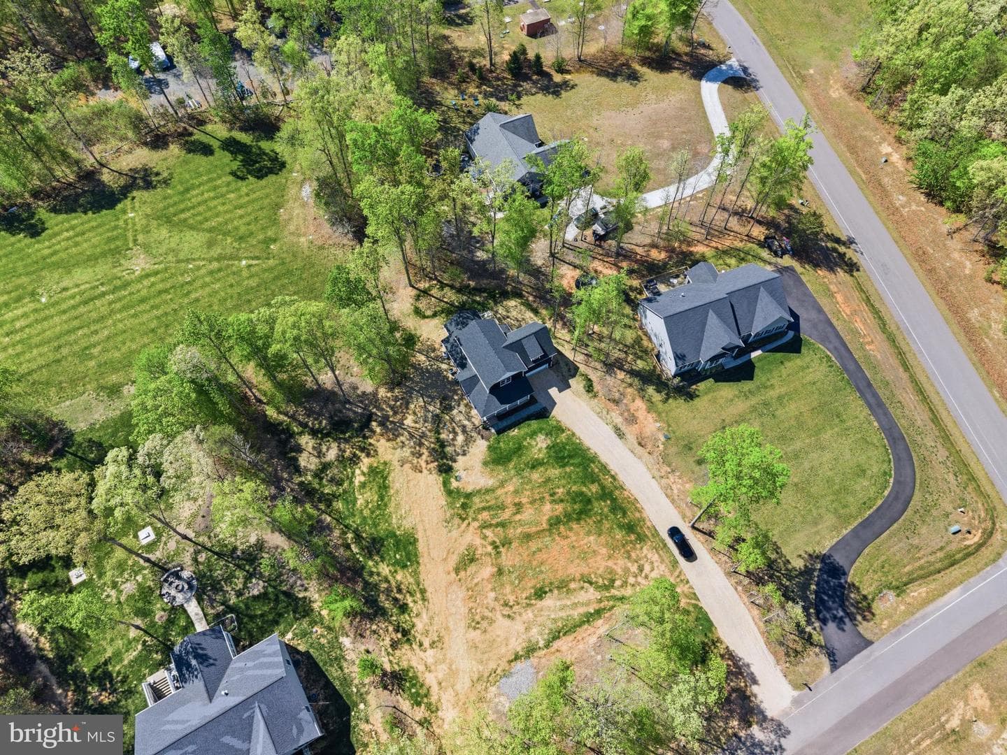 639 Noahs Landing Drive photo 9