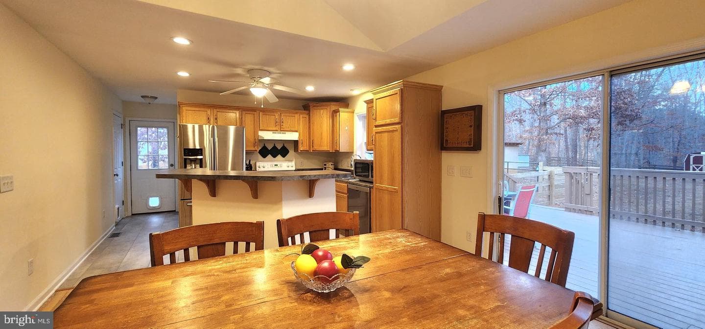 195 Shannon Glen Drive photo 4