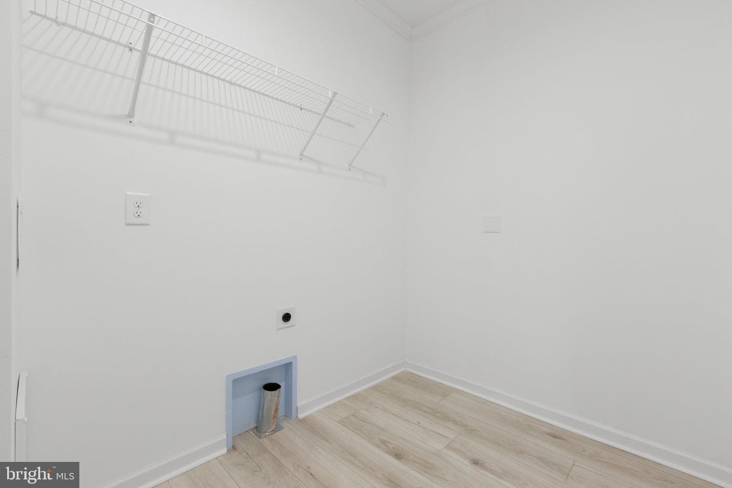 824 Mineral Avenue photo 42