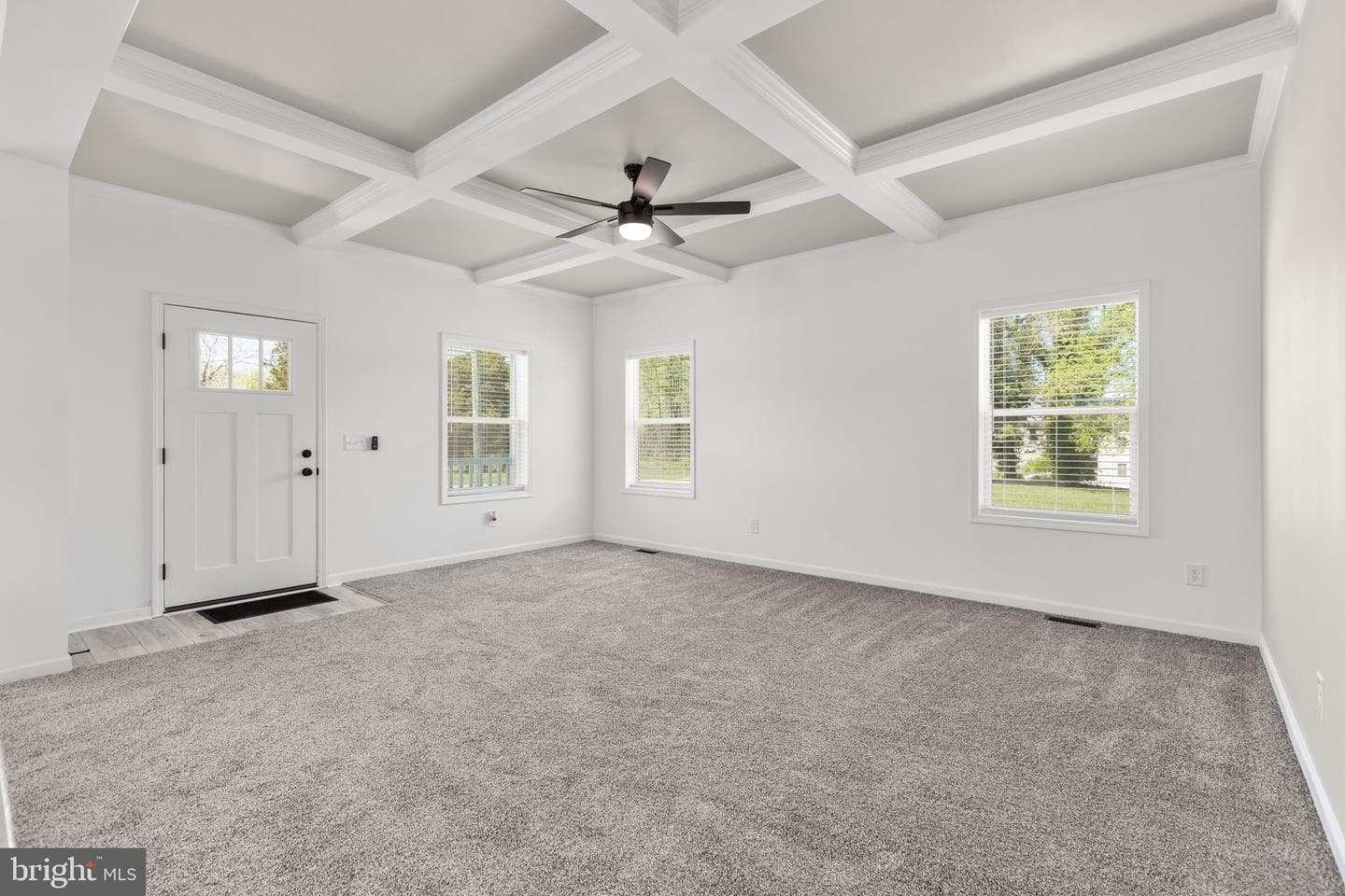 818 Mineral Avenue photo 8