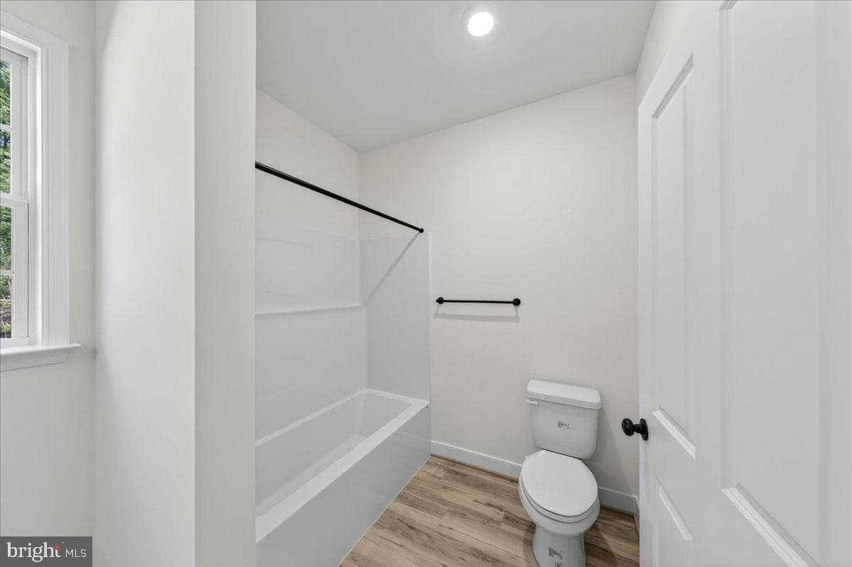 172 Covenant Way photo 36