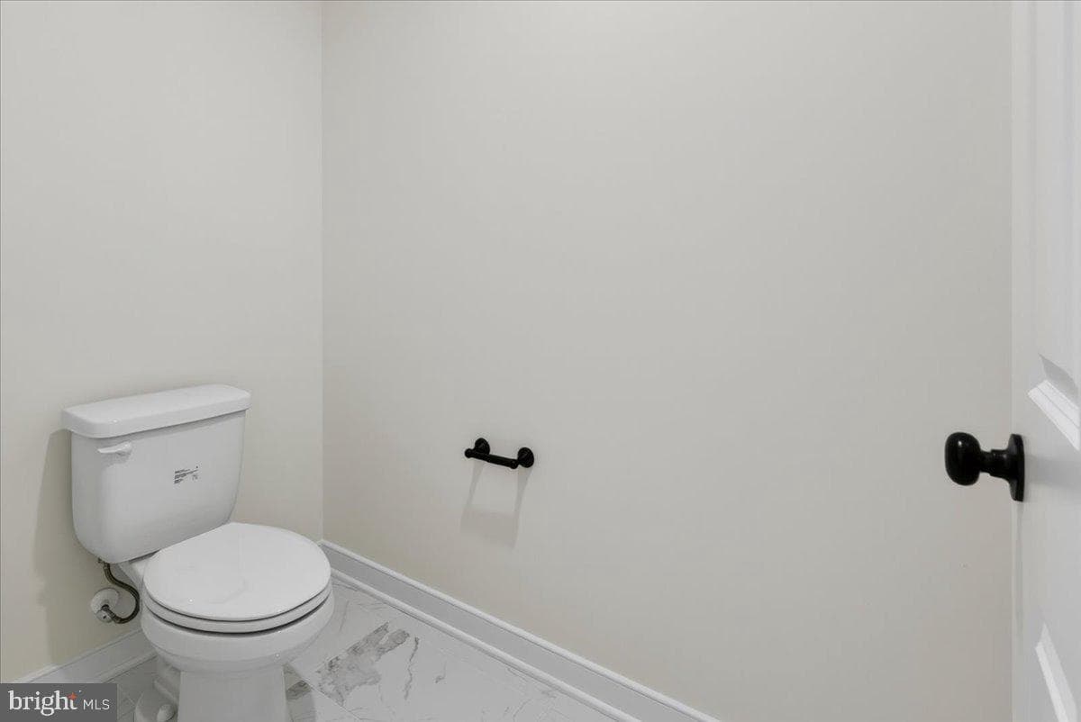 172 Covenant Way photo 64