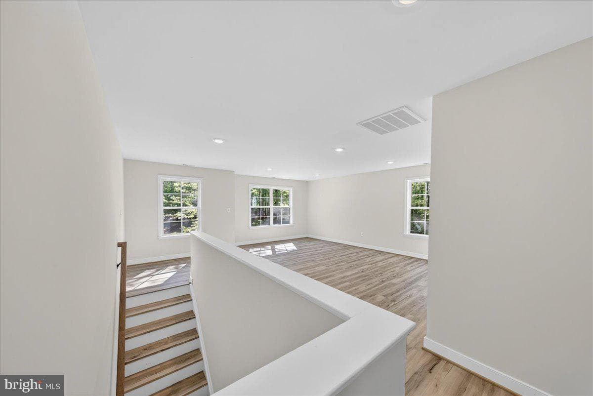 172 Covenant Way photo 66