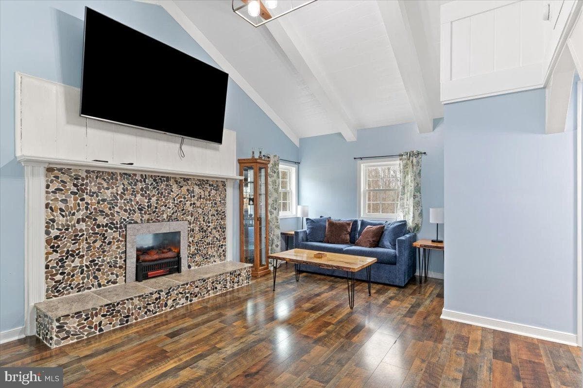 515 S Lakeshore Dr photo 2