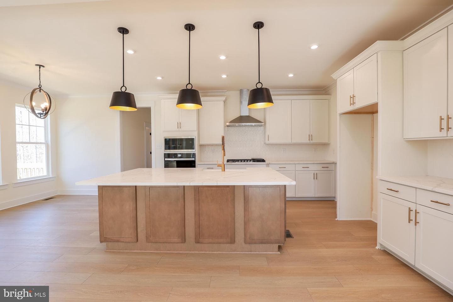 3170 Three Chopt Road photo 3