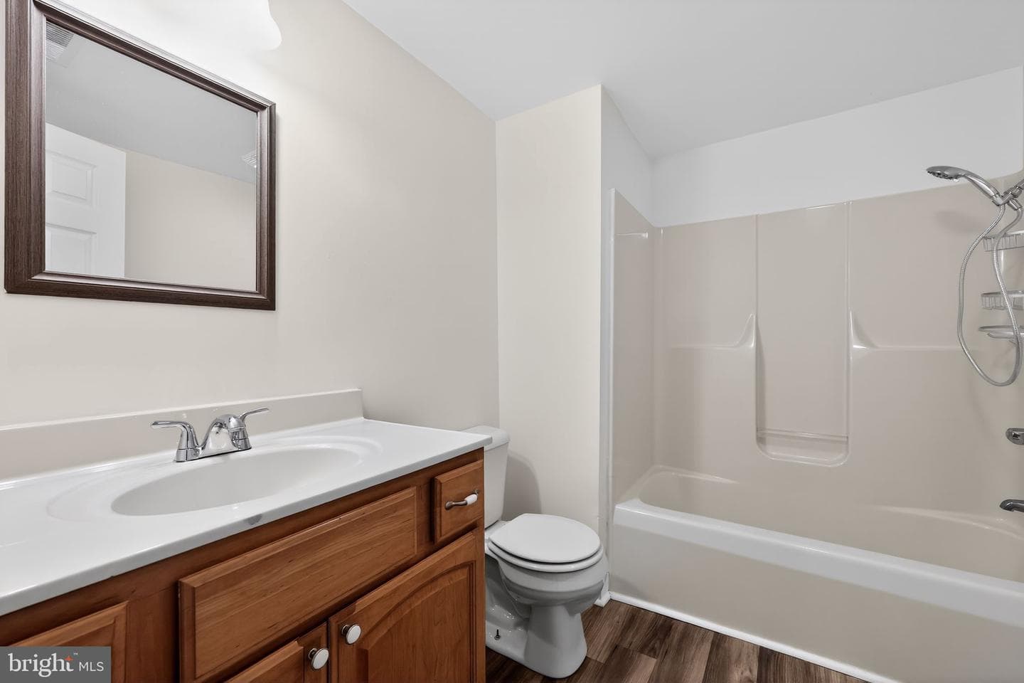 311 Holly Grove Court photo 12