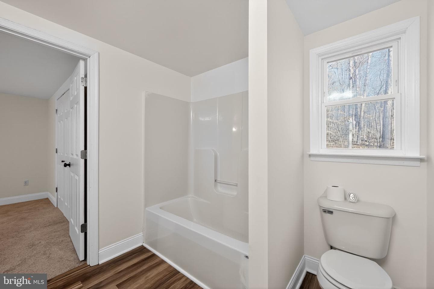 311 Holly Grove Court photo 16