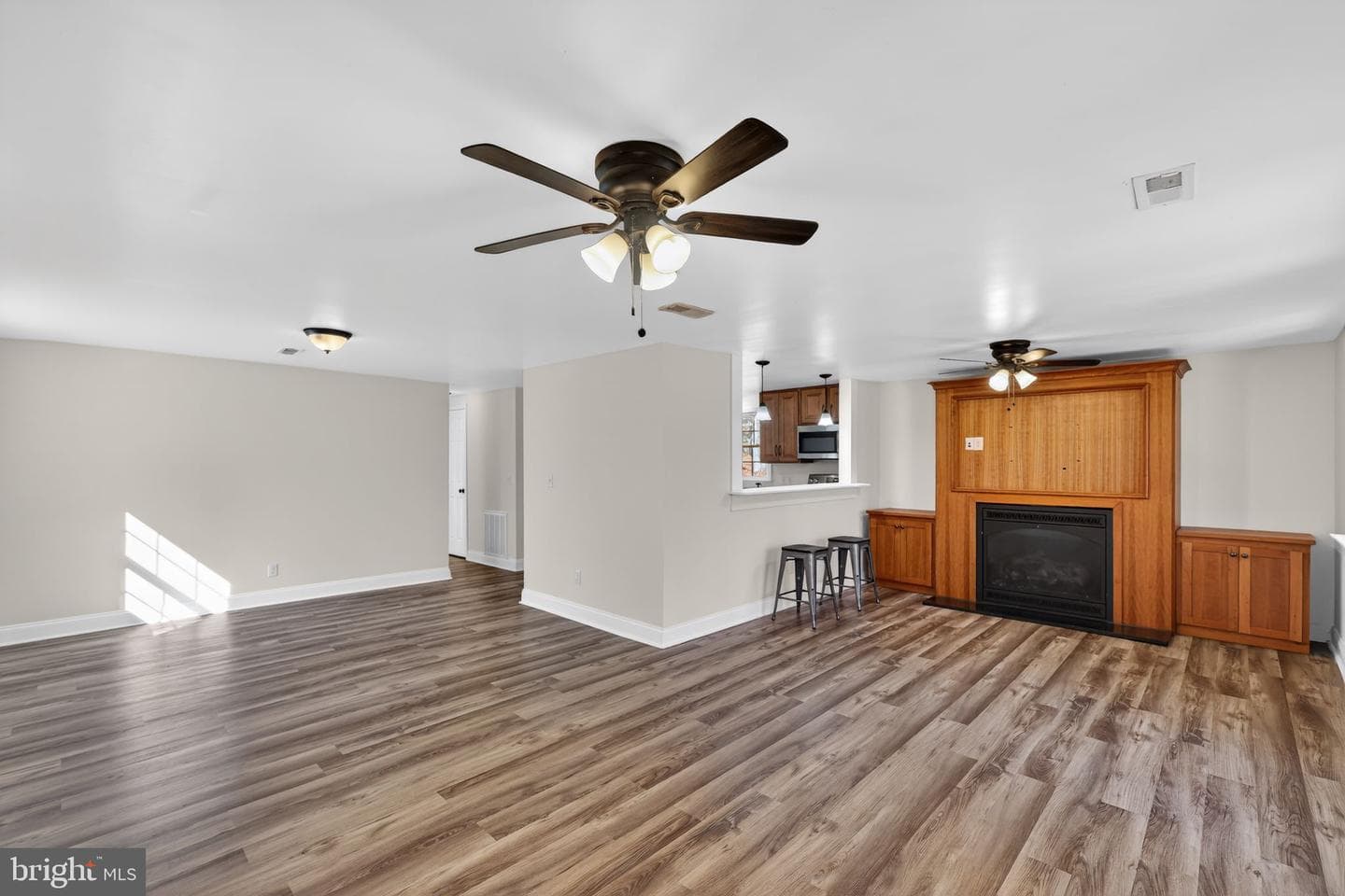 311 Holly Grove Court photo 5