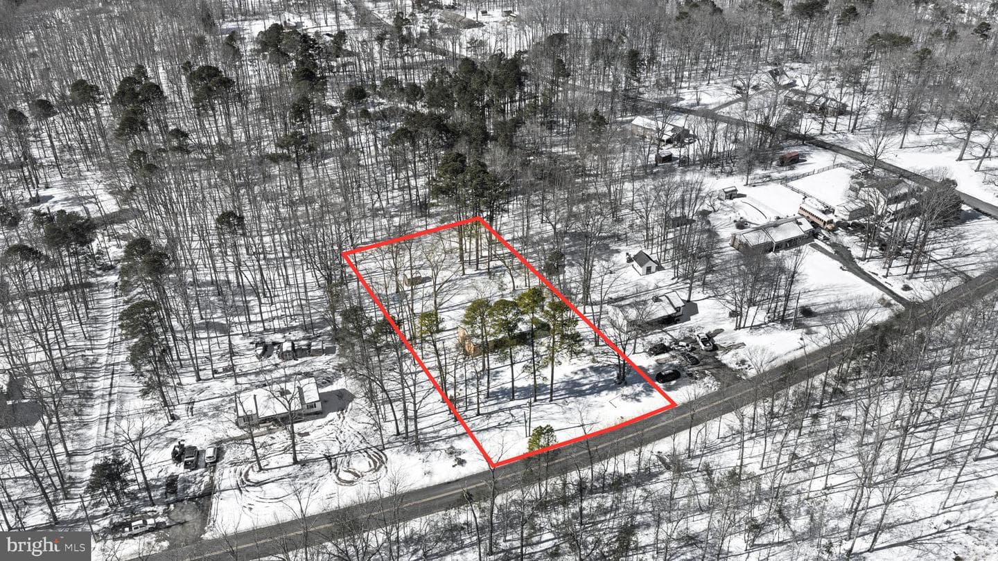 727 Chalklevel Road photo 31