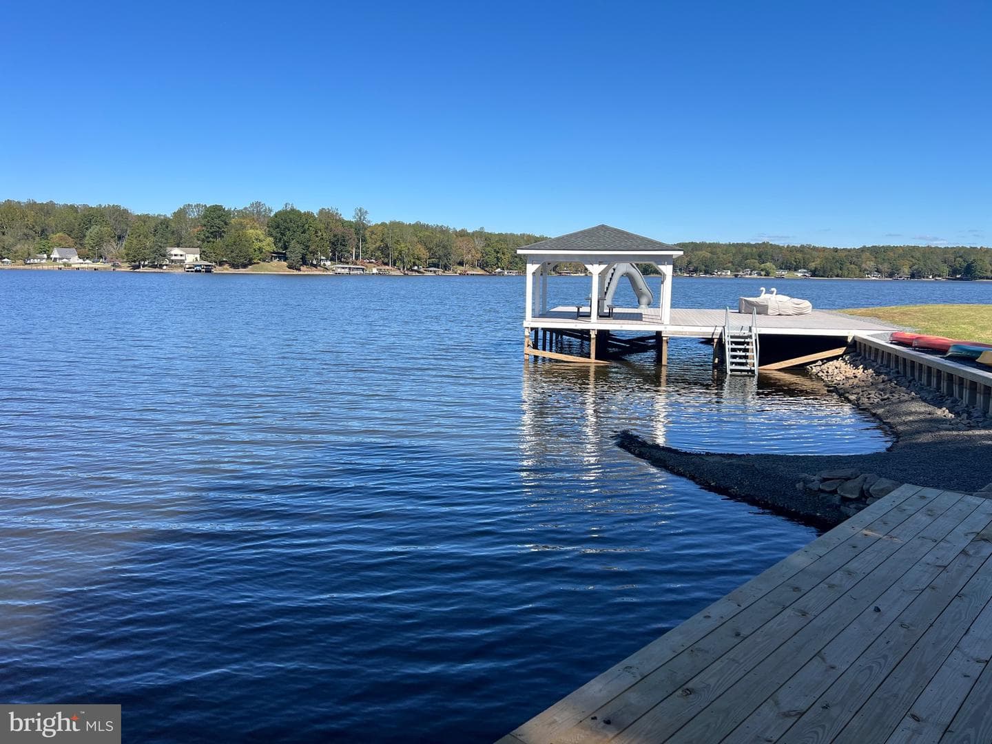 1134 S Lakeshore Drive photo 6