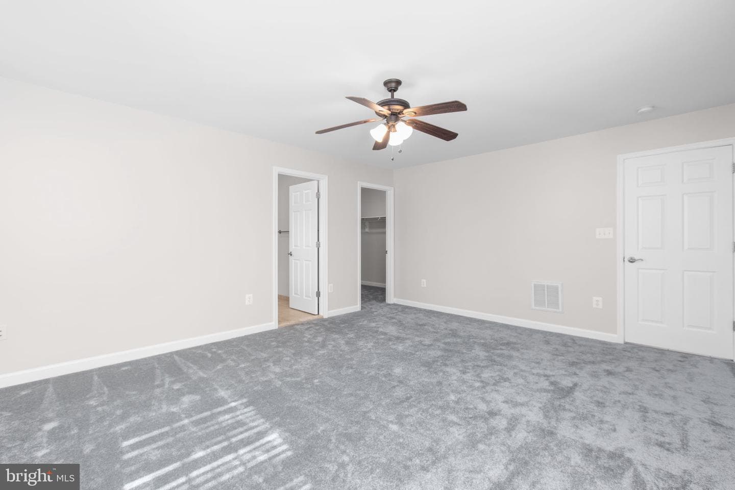 219 Oakwood Drive photo 36