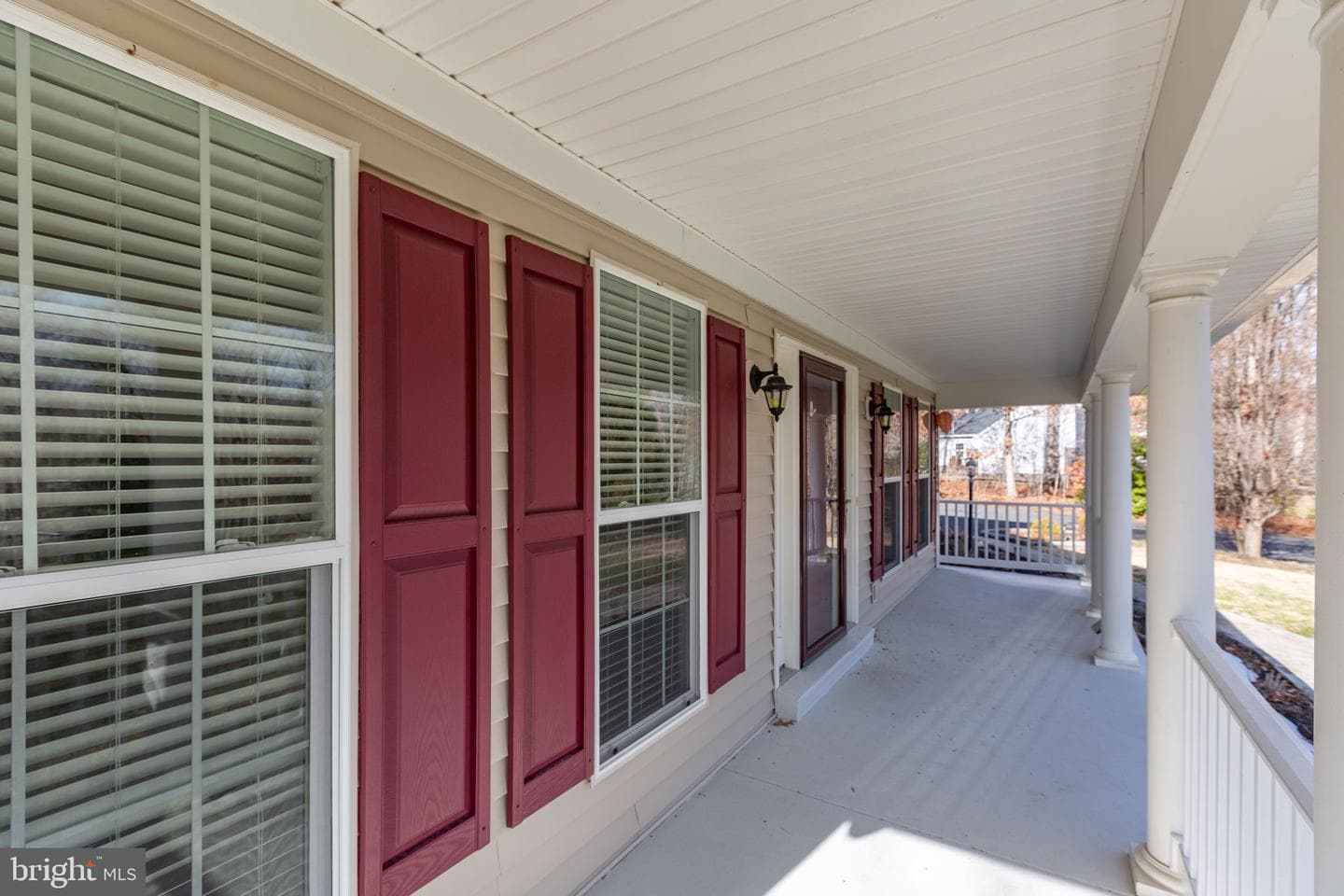219 Oakwood Drive photo 4