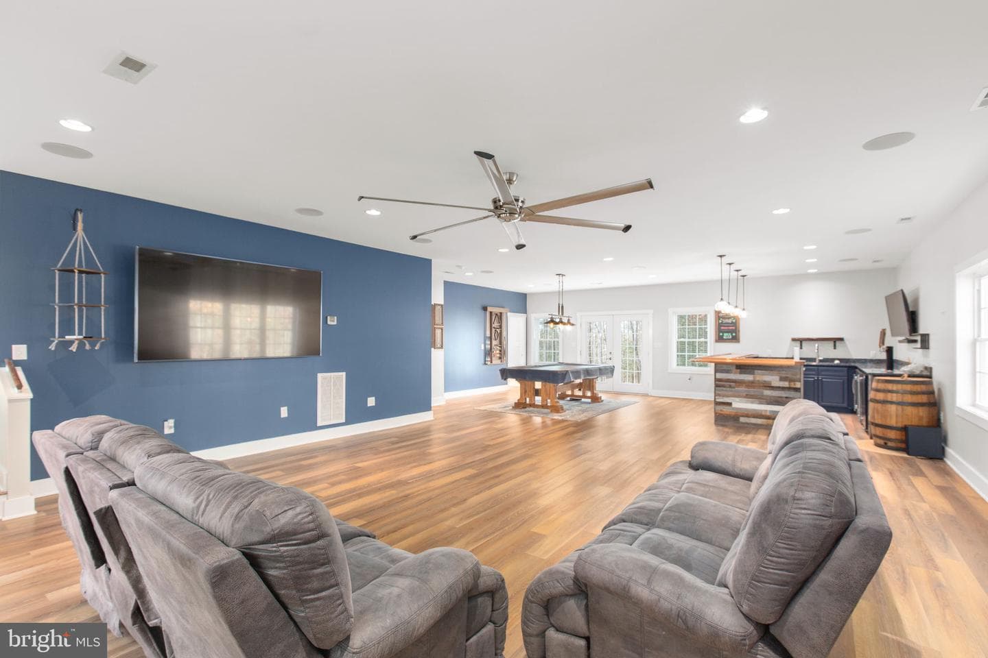 219 Oakwood Drive photo 65