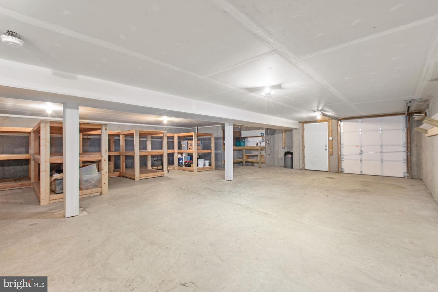 219 Oakwood Drive photo 70