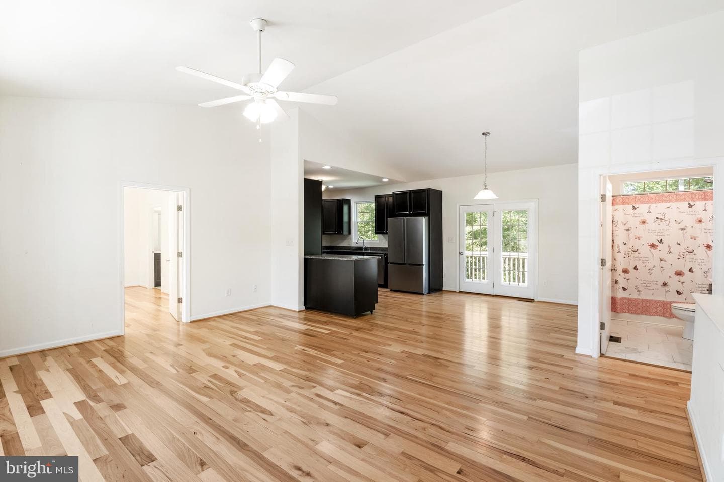 887 Hickory Creek Road photo 3