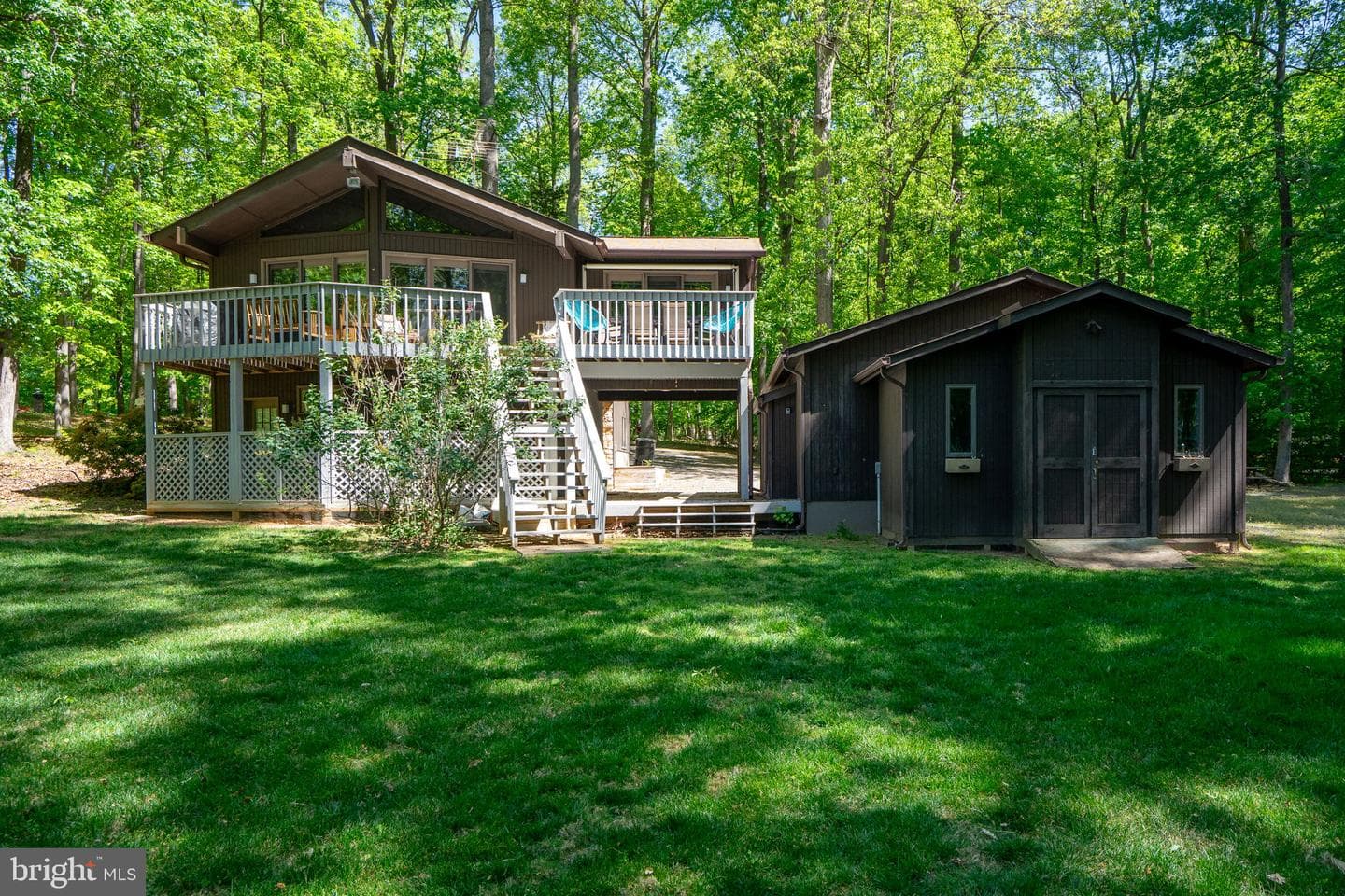141 Becky Court photo 4