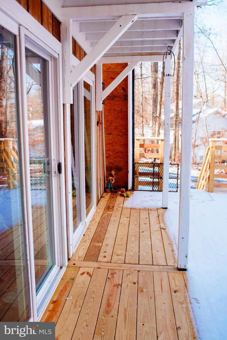 1659 S Lakeshore Drive photo 10