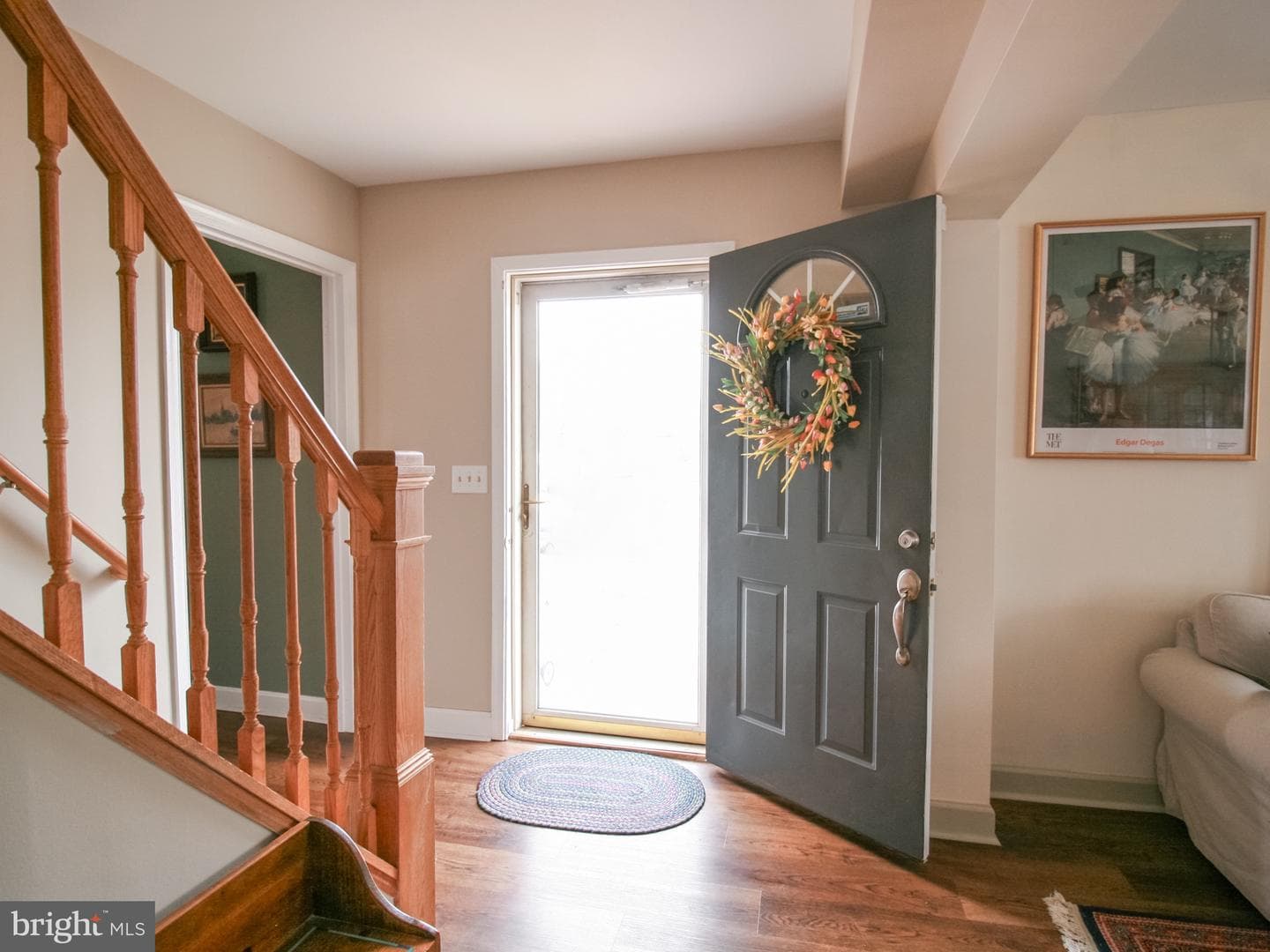 324 Mineral Avenue photo 4