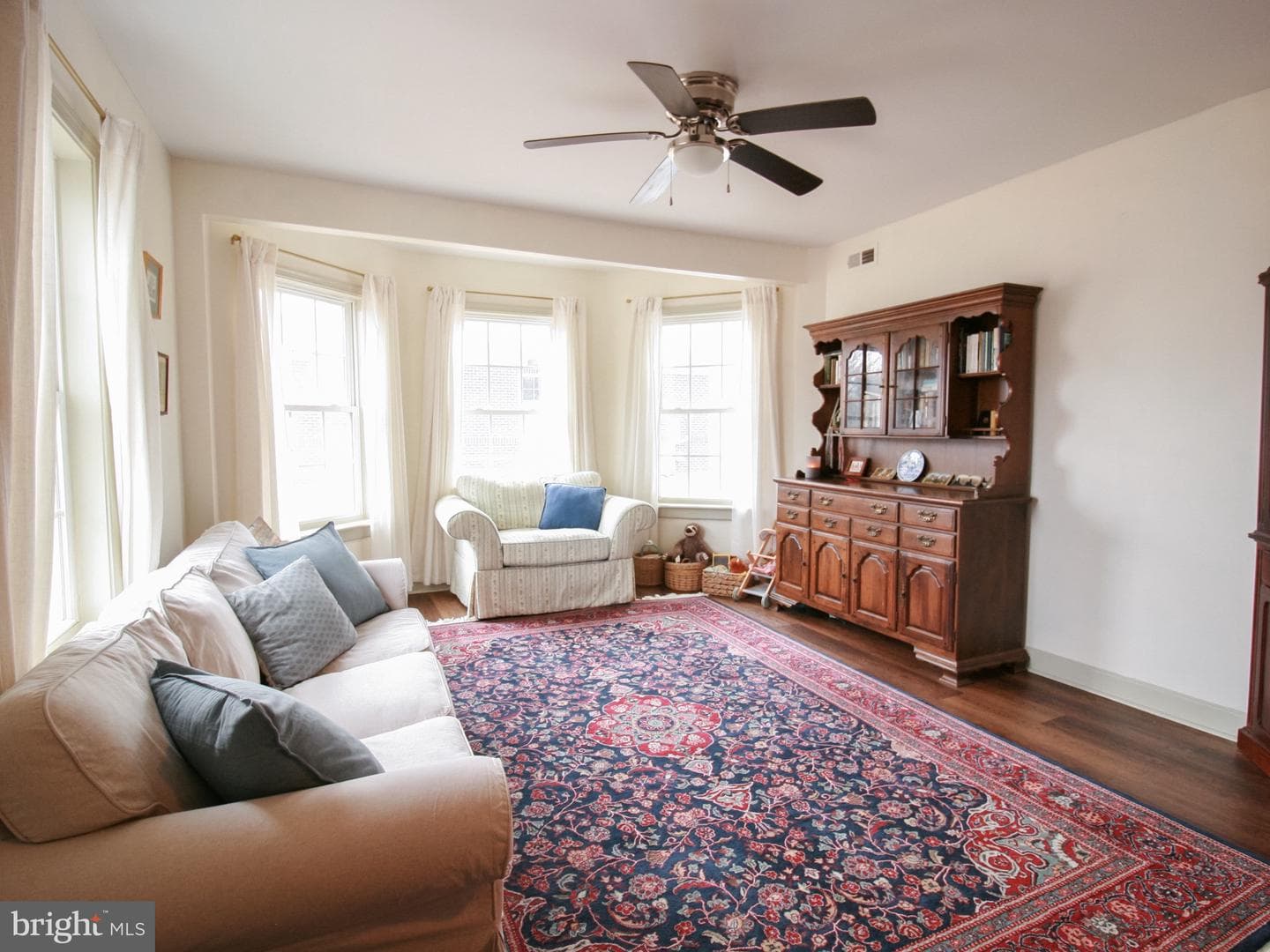 324 Mineral Avenue photo 6