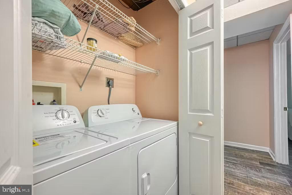 68 Emma Jane Lane photo 27