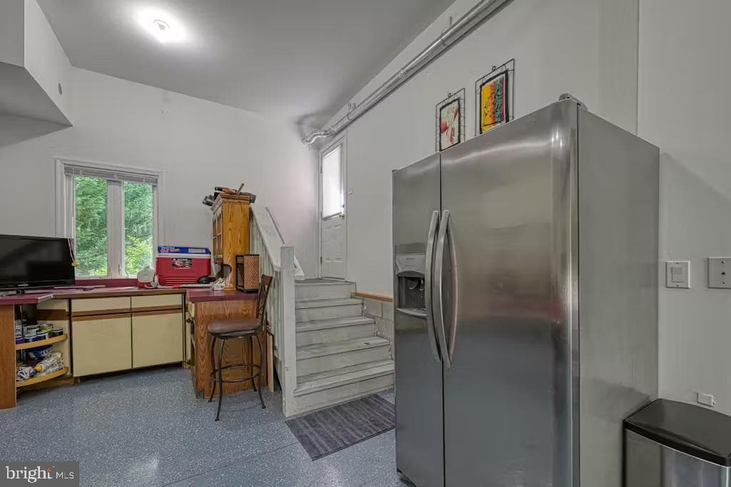 68 Emma Jane Lane photo 35