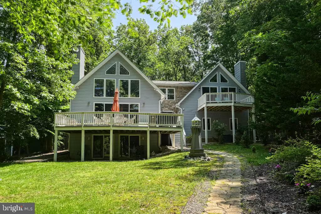 68 Emma Jane Lane photo 7