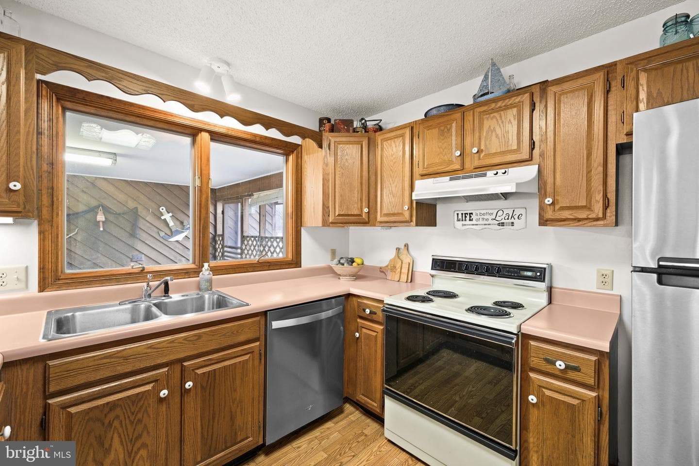 75 Mulberry Mdw photo 14