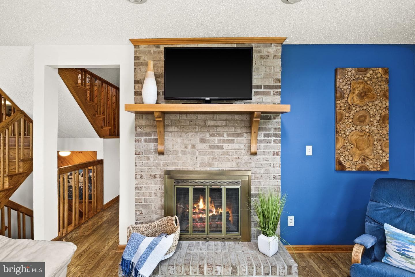 75 Mulberry Mdw photo 9