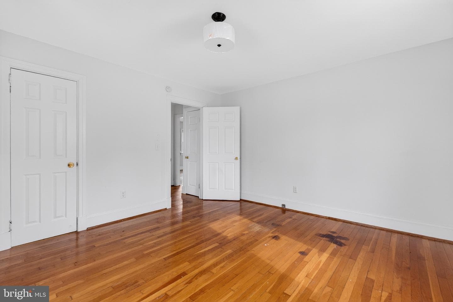 101 Lyde Avenue photo 12
